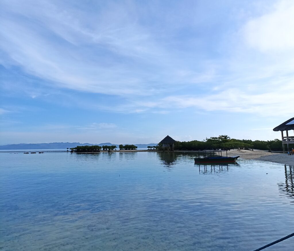 Buntod Sandbar in Masbate